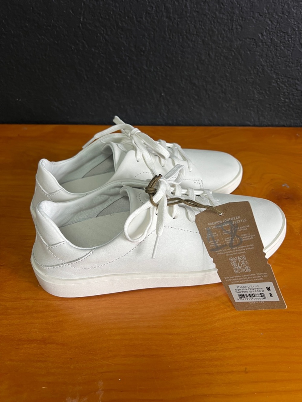 OLUKAI White Low-Top Sneakers - Picture 2 of 6